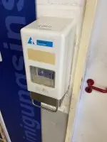 2 Distributeurs d'hygiène - Enlèvement après autorisation