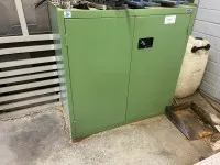 1 metal tool cabinet Gödde