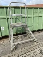 1 Zarges aluminium platform ladder, 5 steps