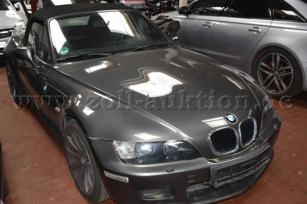 1 BMW Z3 2.2i