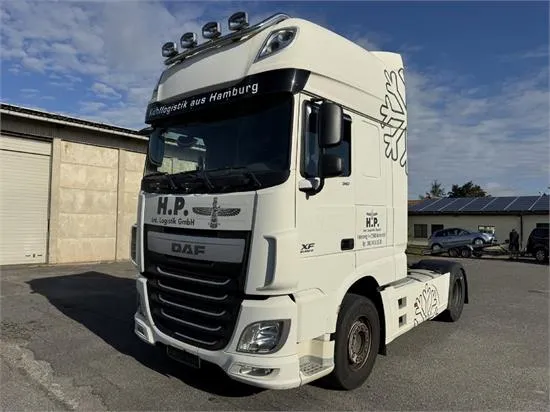 1 Sattelzugmaschine DAF XF 510 FT