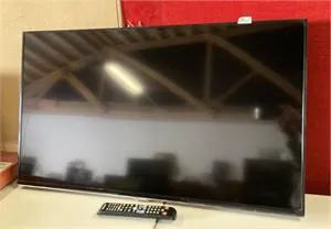 1 televizor Samsung - 40 palců