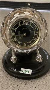 1 tafelklok - Majak - hoogte 20 cm