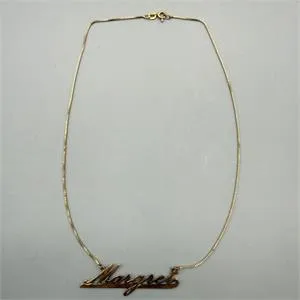 Kette mit Anhänger