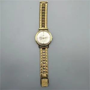 Armbanduhr