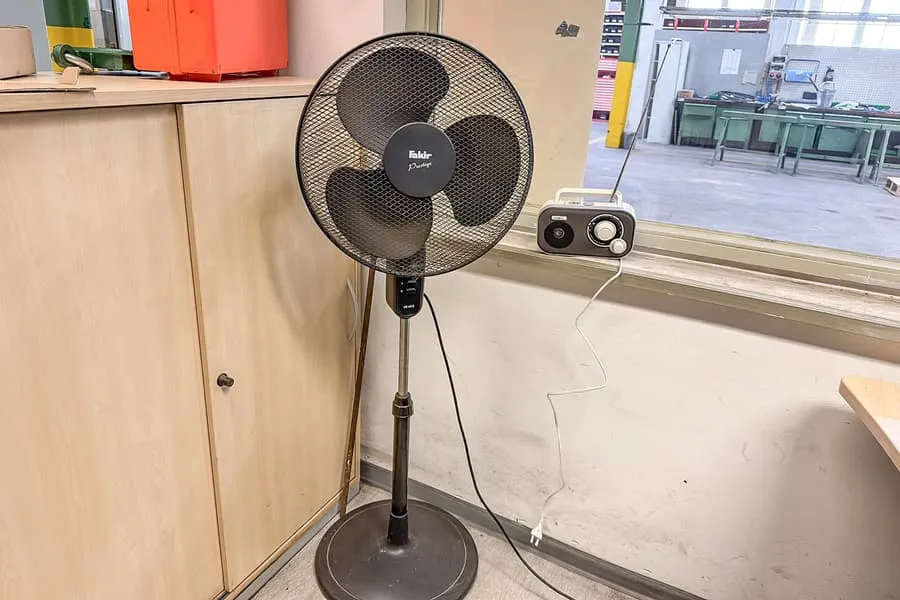 Ventilateur et radio