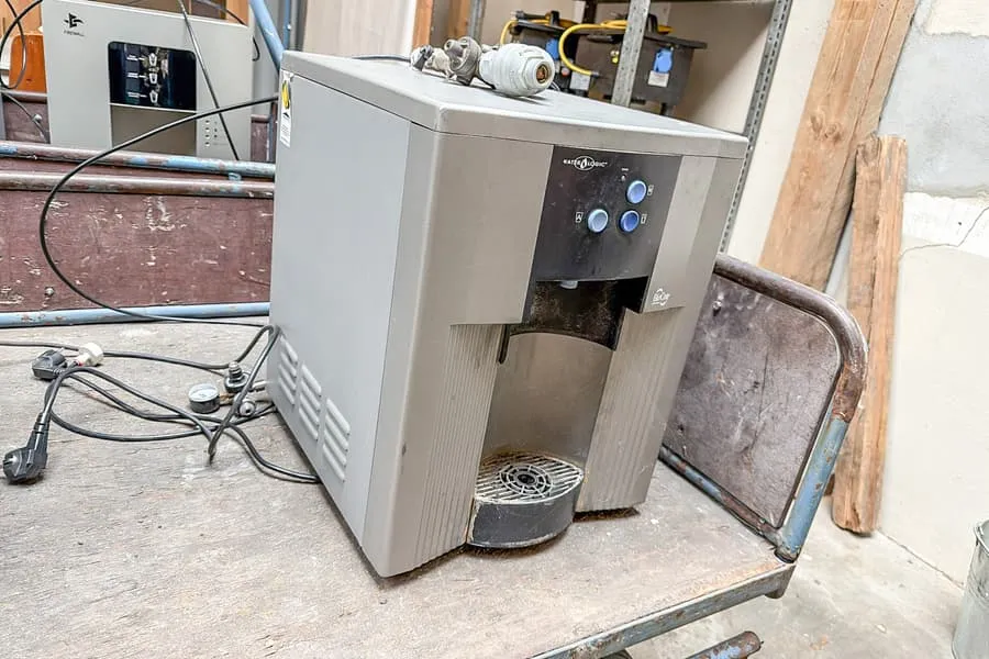 Distributeur d'eau Waterlogic WLMCASS850BF