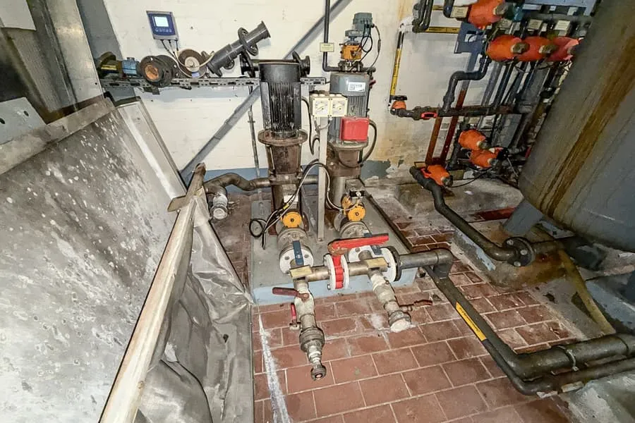 Pump station