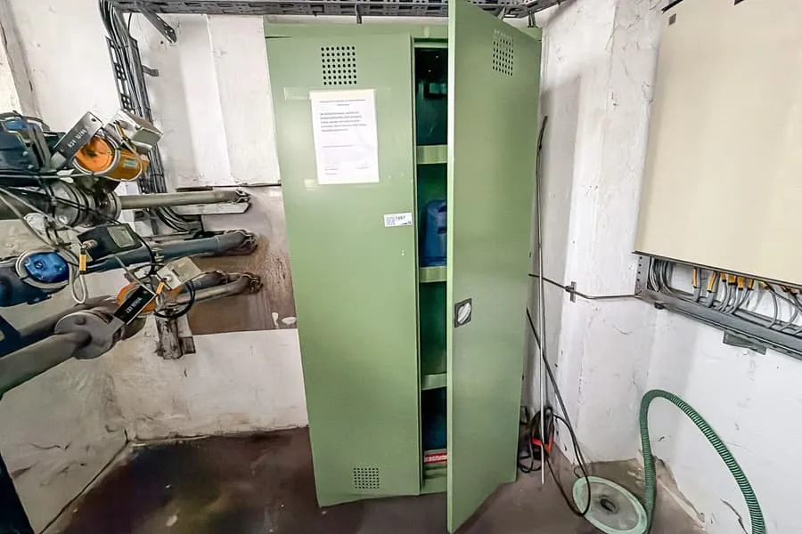 Werkstattschrank, 2- türig