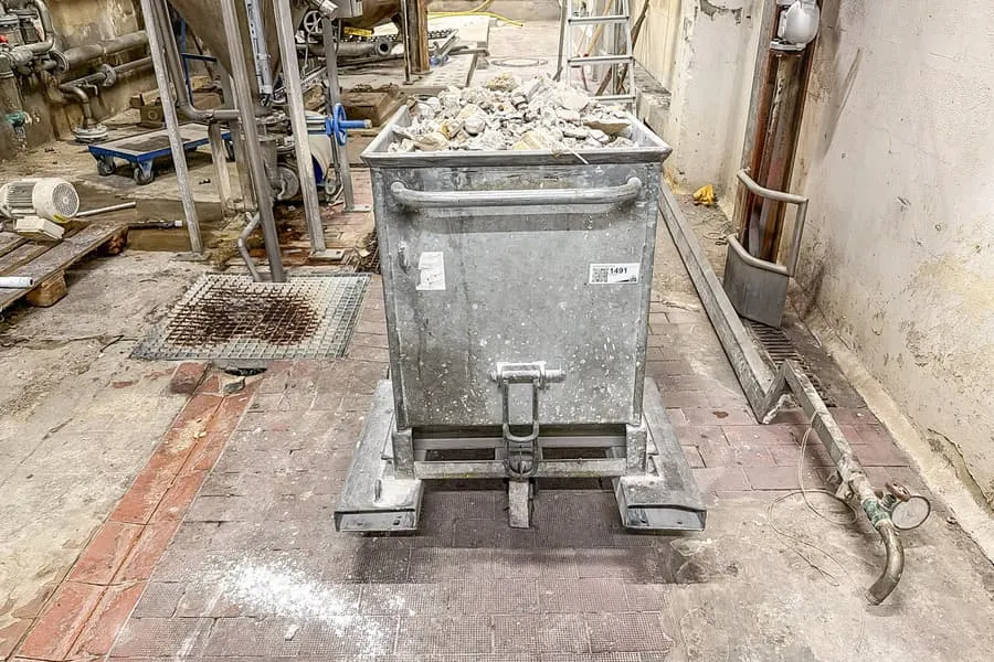 Tipping skip Bauer 195205