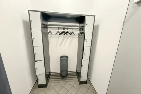 Kleedkast CP