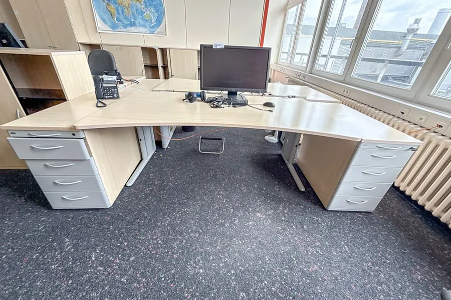 Bureau avec 2 caissons à roulettes Werndl