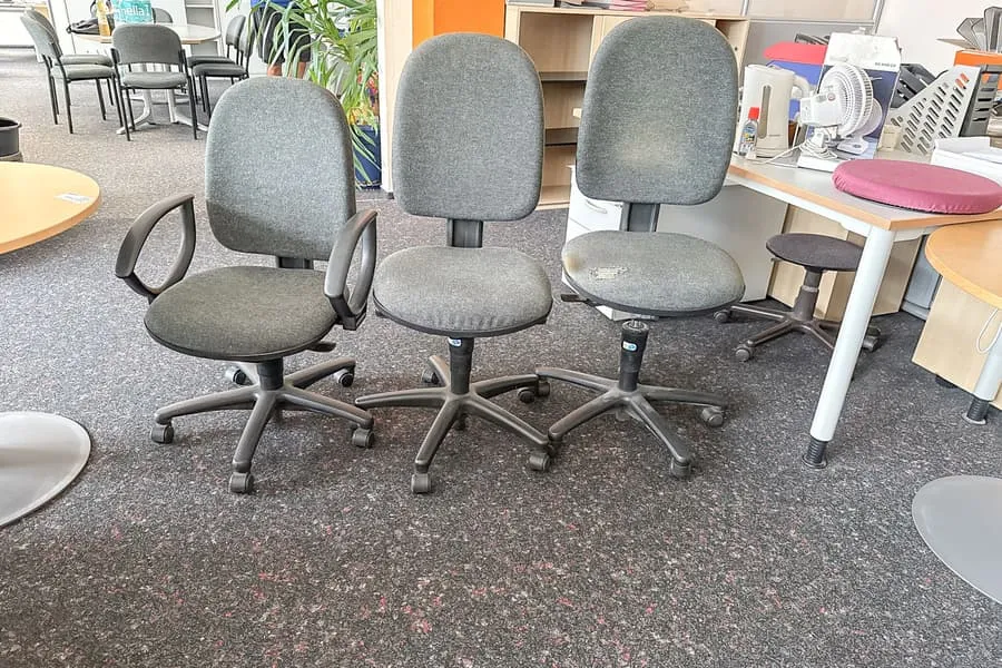 3 Bürodrehstühle