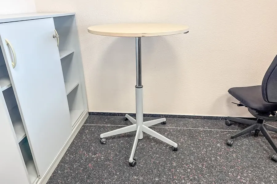 Hochtisch, höhenverstellbar
