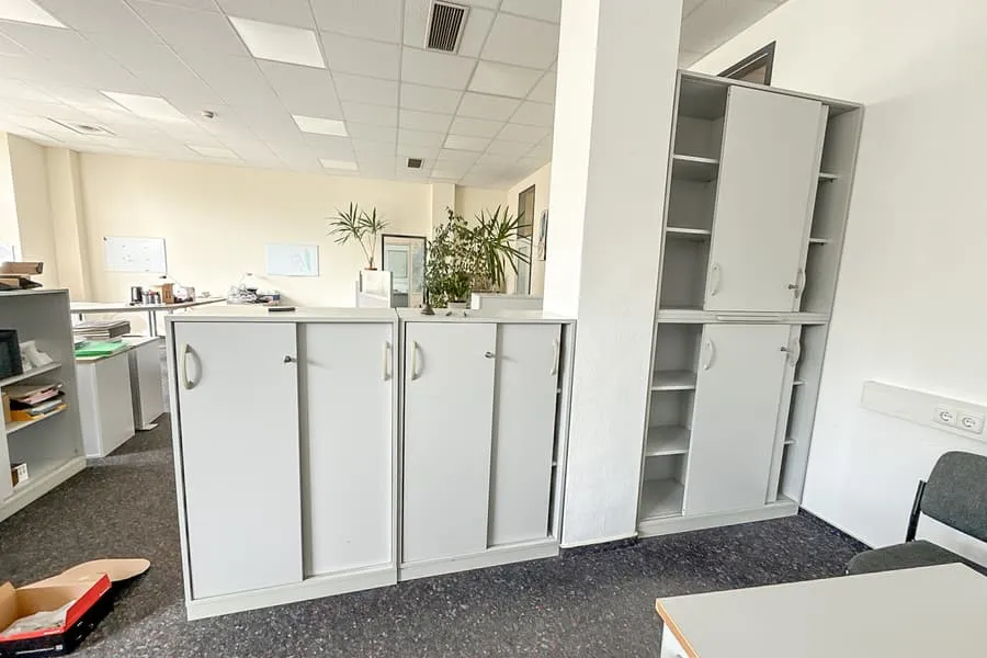 4 filing cabinets