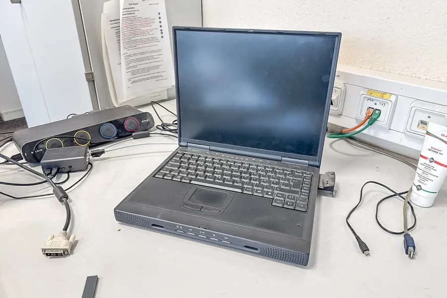 Laptop Gateway Solo Solo9300