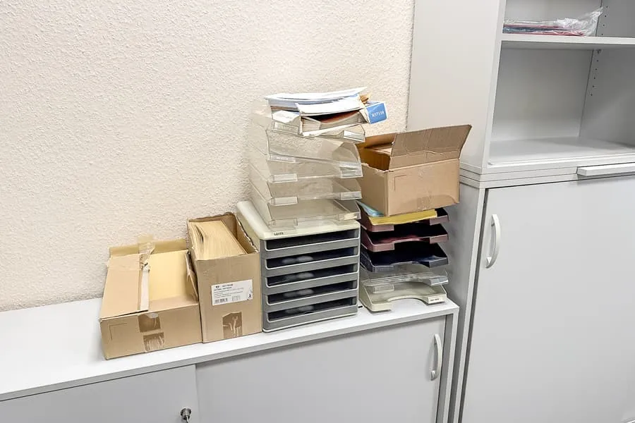 Lot de fournitures de bureau