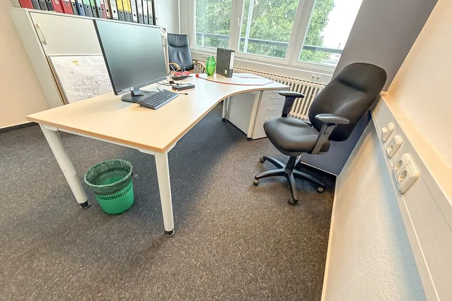 Desk set, curved