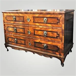 Commode fine Louis XVI