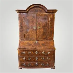 Stately tabernakel secretaire