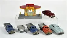 Schuco, Varianto station-service et 5 véhicules