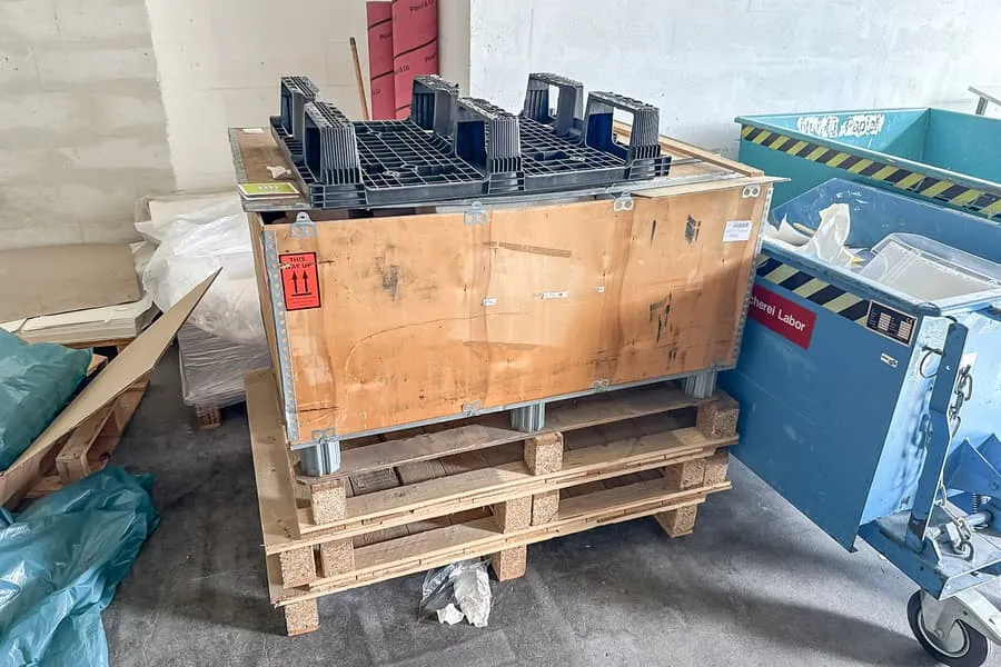 Lot of disposable pallets