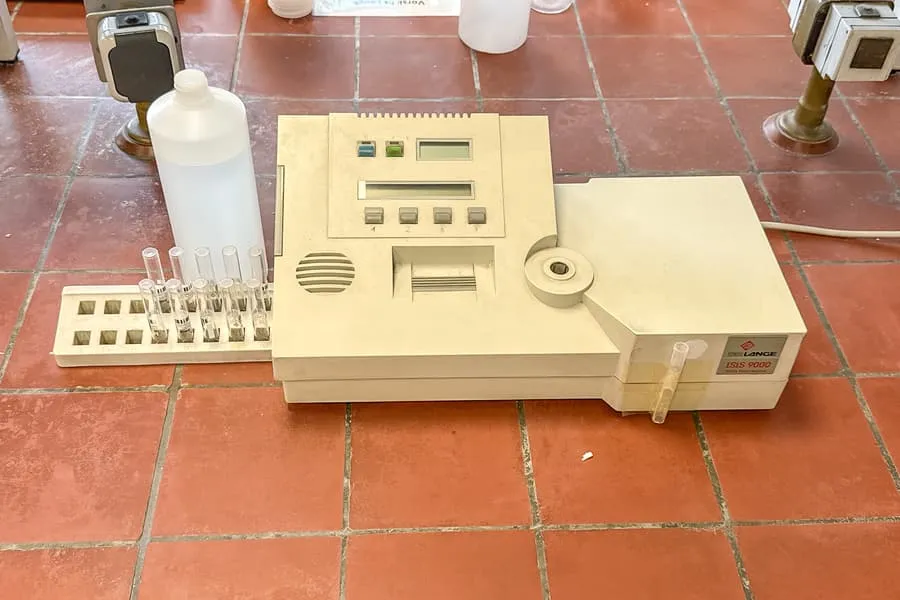 Laboratory water analysis photometer ISiS 9000 MD