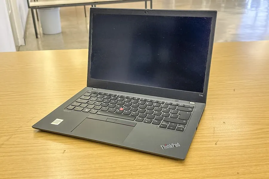 Ordinateur portable Lenovo ThinkPad T14s Gen2
