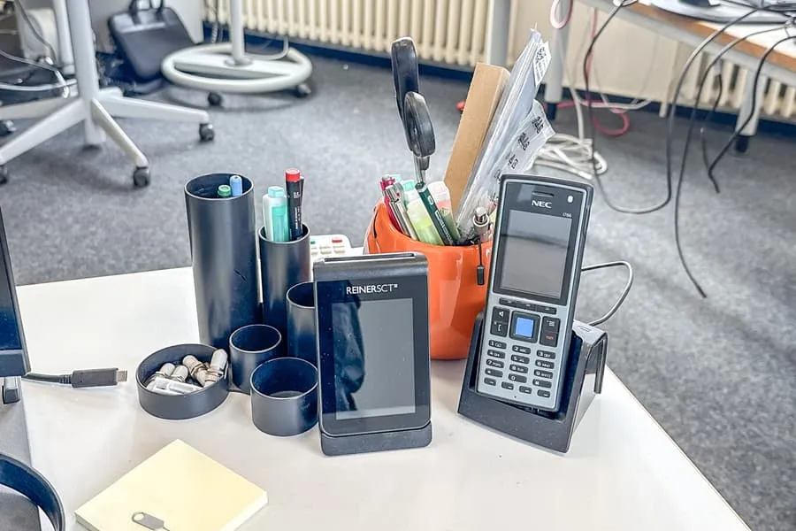 Lot de fournitures de bureau