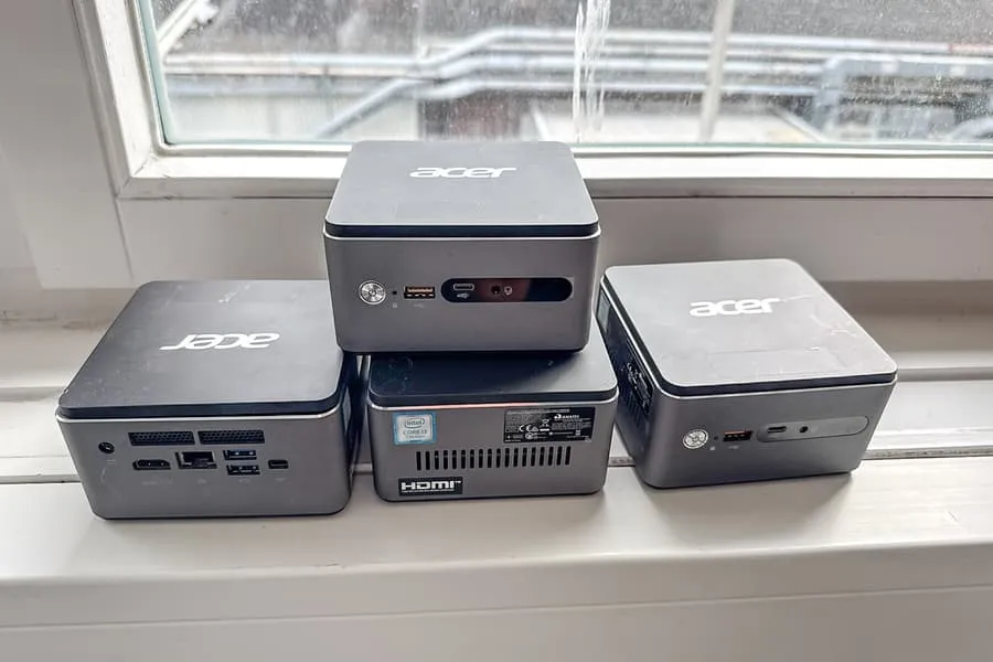 4 mini PCs Acer Veriton Essential N76G