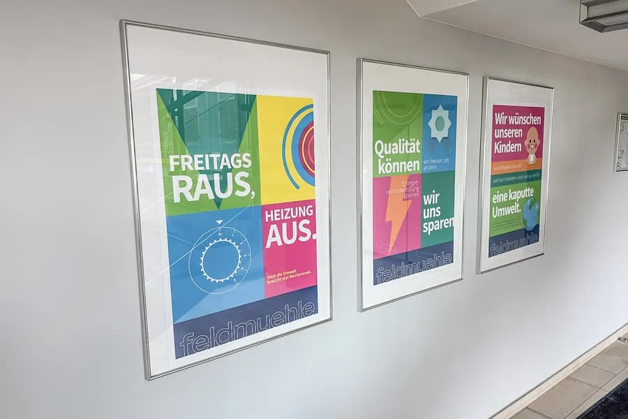 3 decoratieve posters "Feldmühle", ingelijst