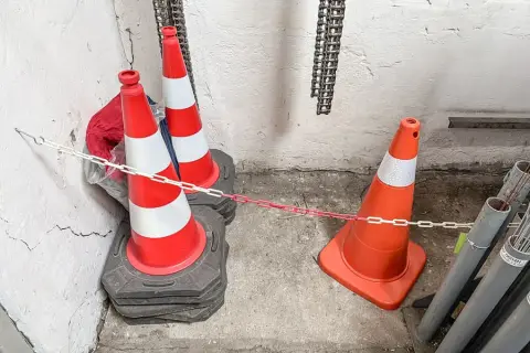 Lot de cônes de signalisation