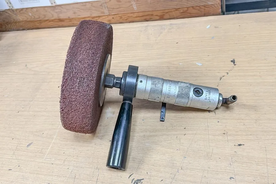 Dynabrade pneumatic polisher