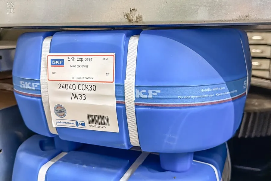 Spherical roller bearing SKF 24040 CCK30/W33
