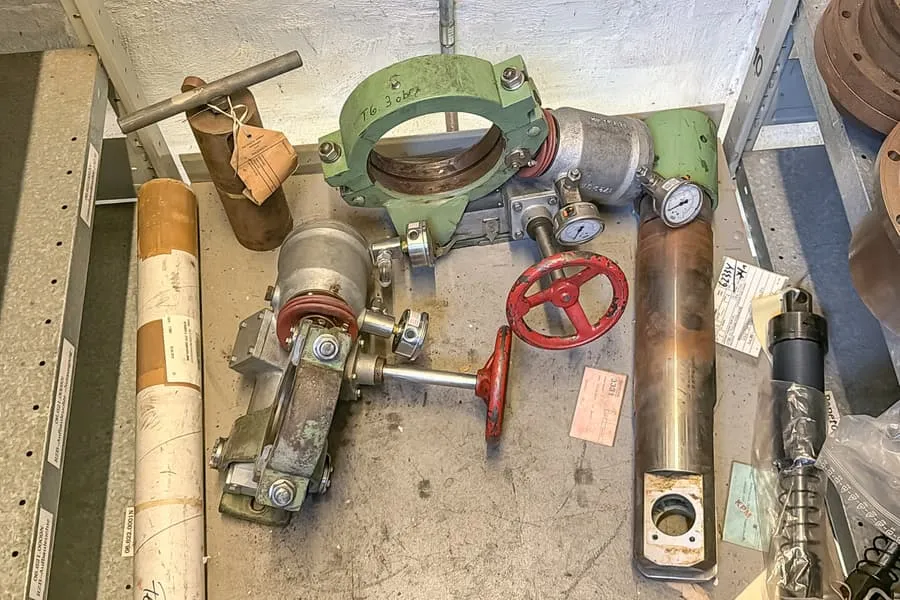 Lot of machine components