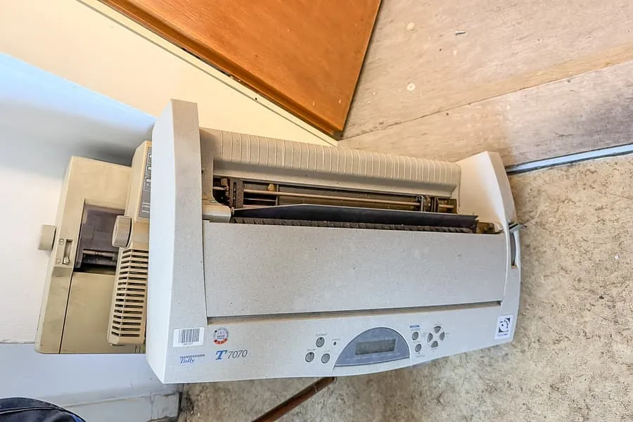 3 oude elektrische apparaten