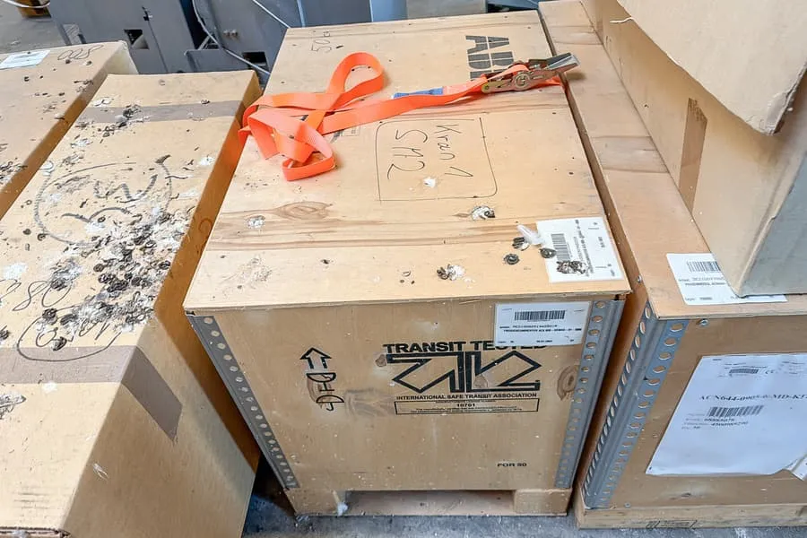 Frekvenční měnič ABB ACS 800 -01-0060