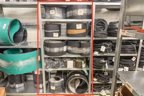 Shelf level contents: flat belts