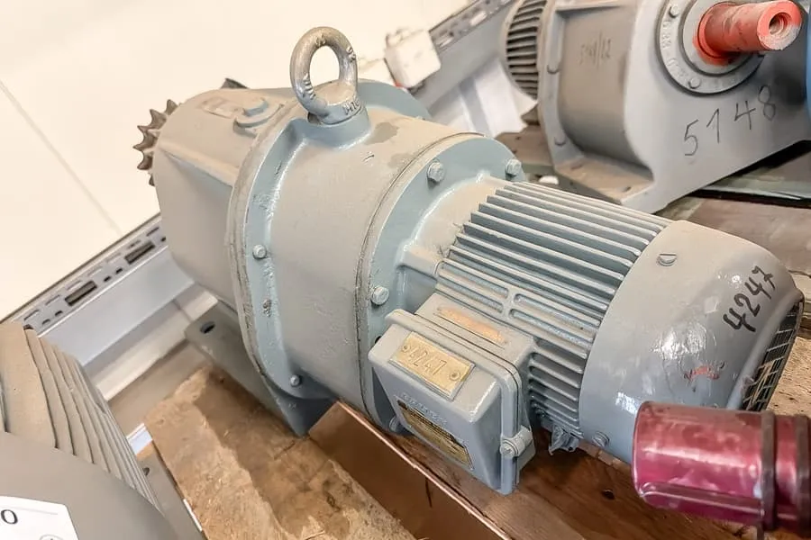 Elektromotor Bauer