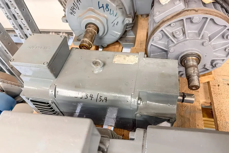 Electric gear motor