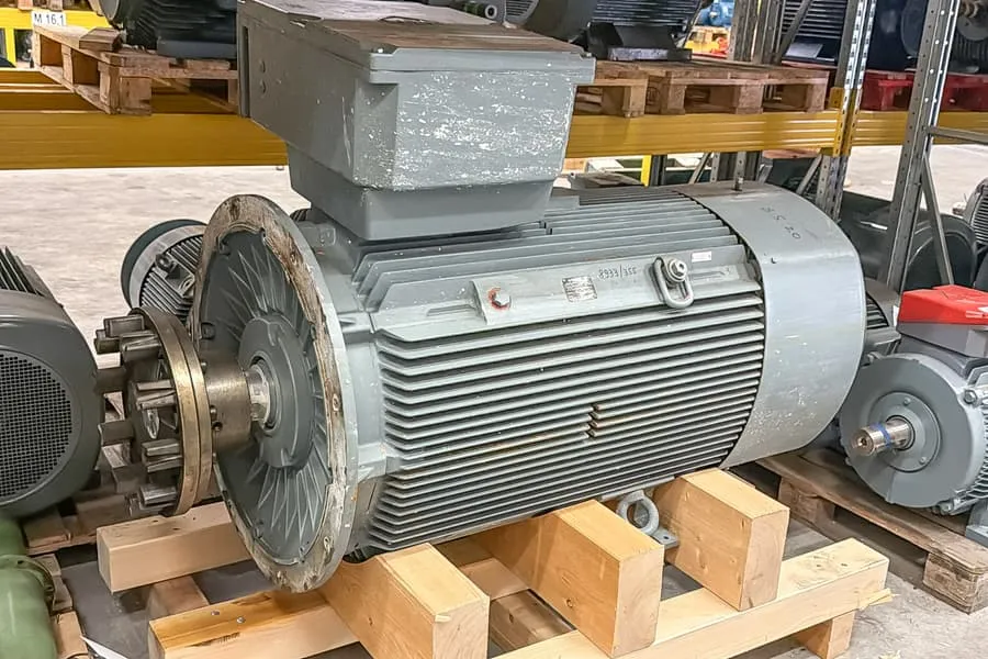 Asynchronous motor VEM IE2-W22R 355LY6 NS LL TPM SLH HW