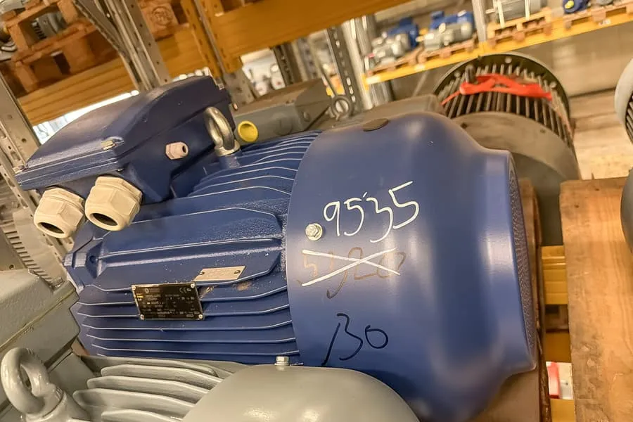 Elektromotor Focqet MF 200L-4