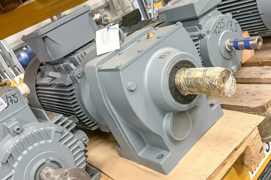 Silnik elektryczny KEB G62A DA200LB4