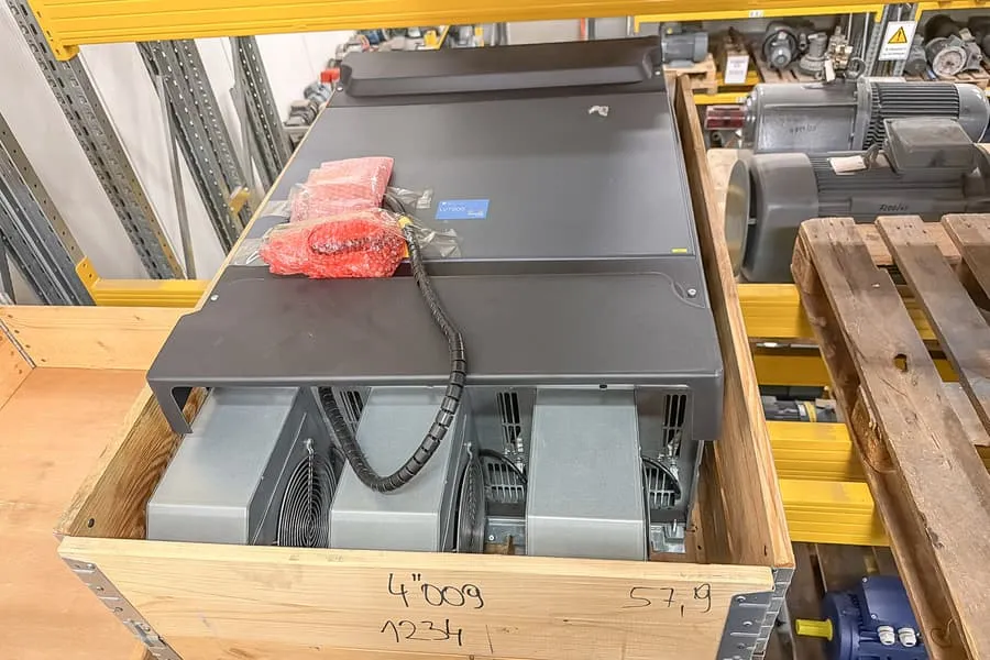 Преобразователь частоты EE LV7000