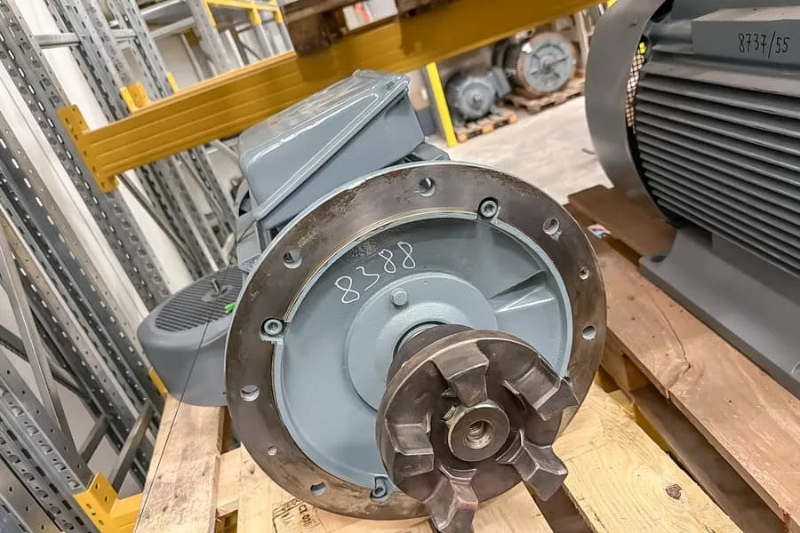 Elektromotor VEM K21V 225M 4