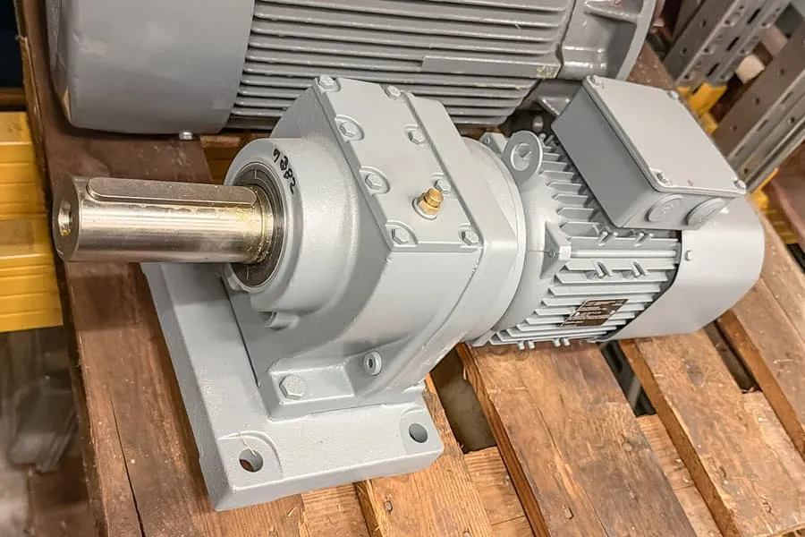 Elektrický převodový motor KEB ZG32DM90SC4 B03