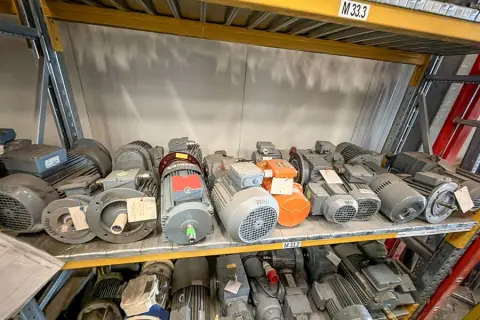 15 Elektromotoren