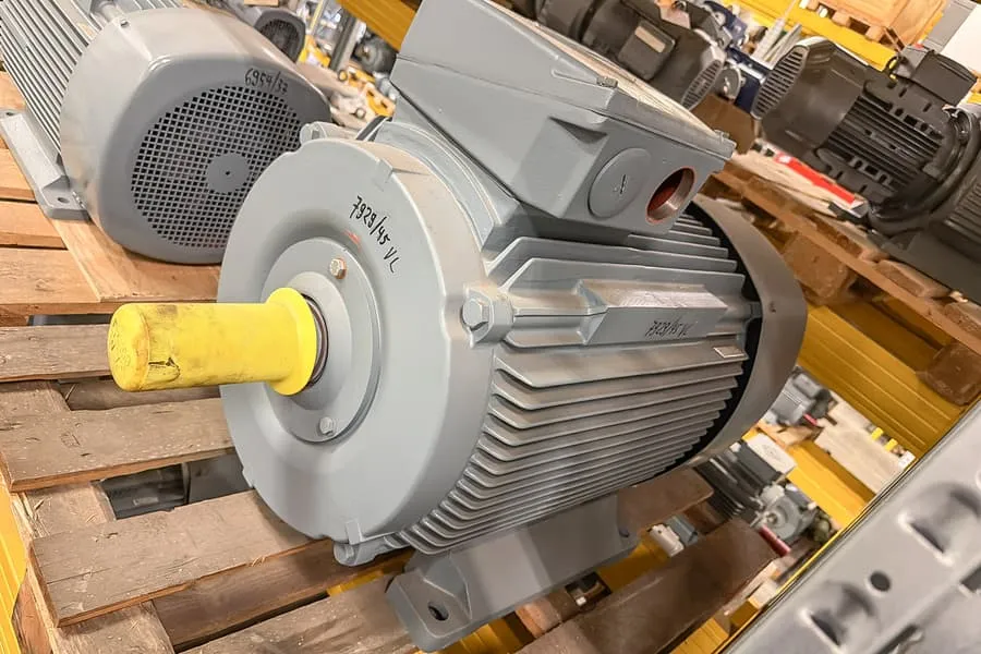 Elektromotor VEM 0001 H K21R 280M