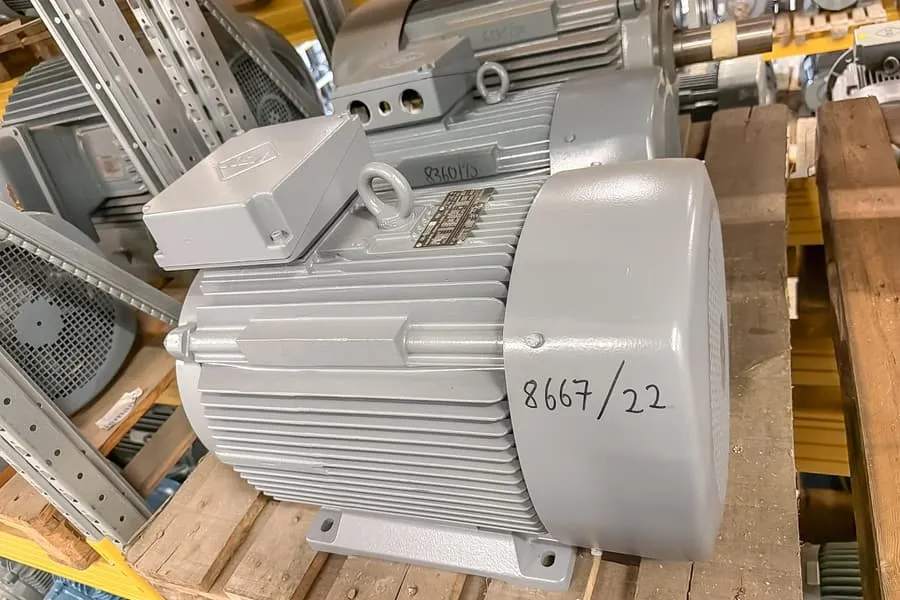 Elektromotor VEM 0123H K21R 180L 4
