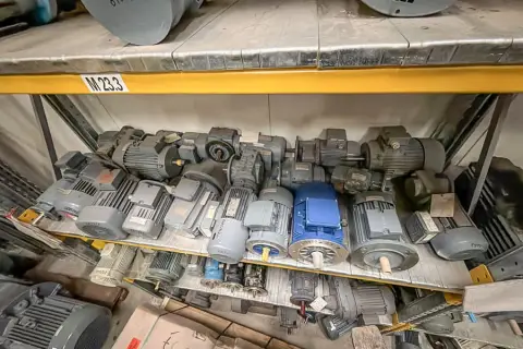 18 Elektromotoren